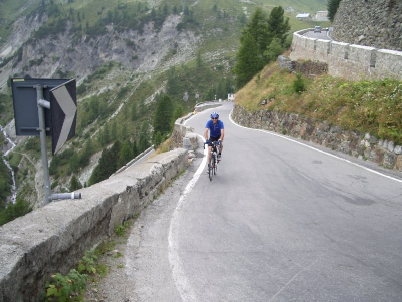 stelvio.jpg stelvio.jpg